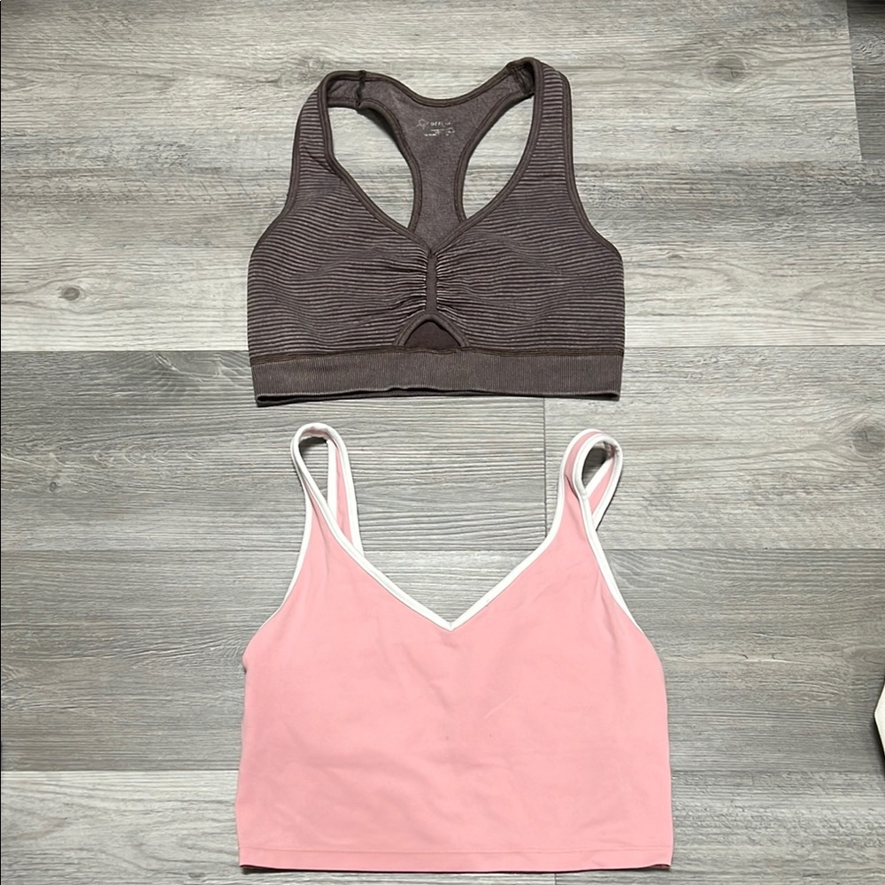 OFFLINE By Aerie women’s set of 2 sports bras/ size M